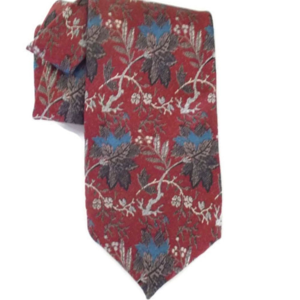 Classic Oscar de la Renta Couture 100% Men's Silk Tie "EUC"